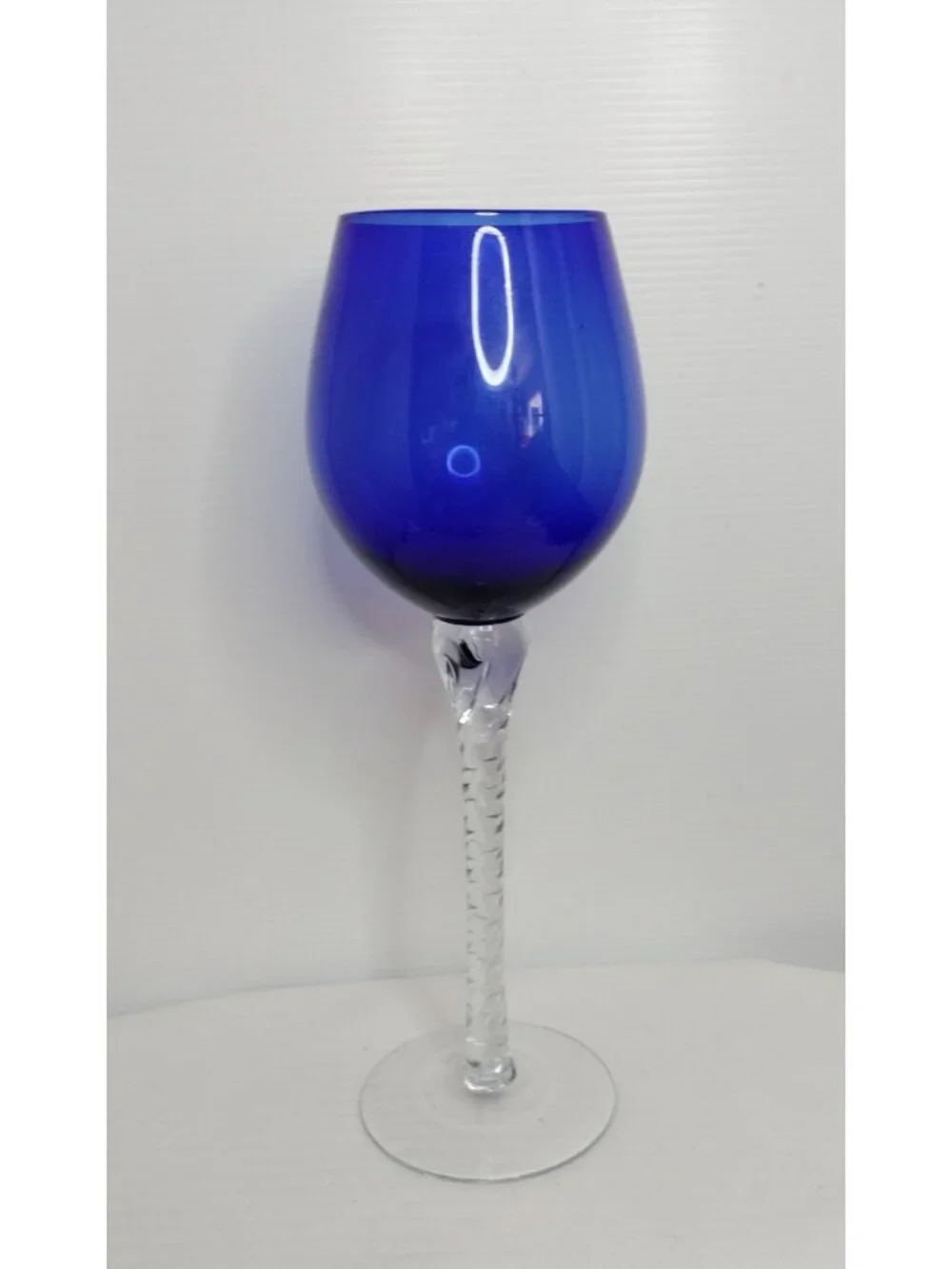 Bombay Cobalt Blue Ballon Wine Glass Twist Stem Goblet Art Glass 11